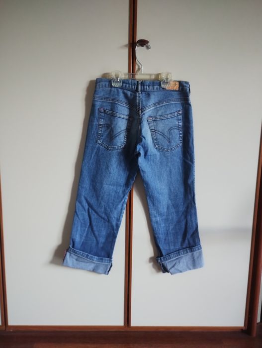 Spodnie jeansowe 3/4 na 140 cm