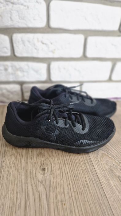 Buty Under Armour Charget Pursuit r 40,5