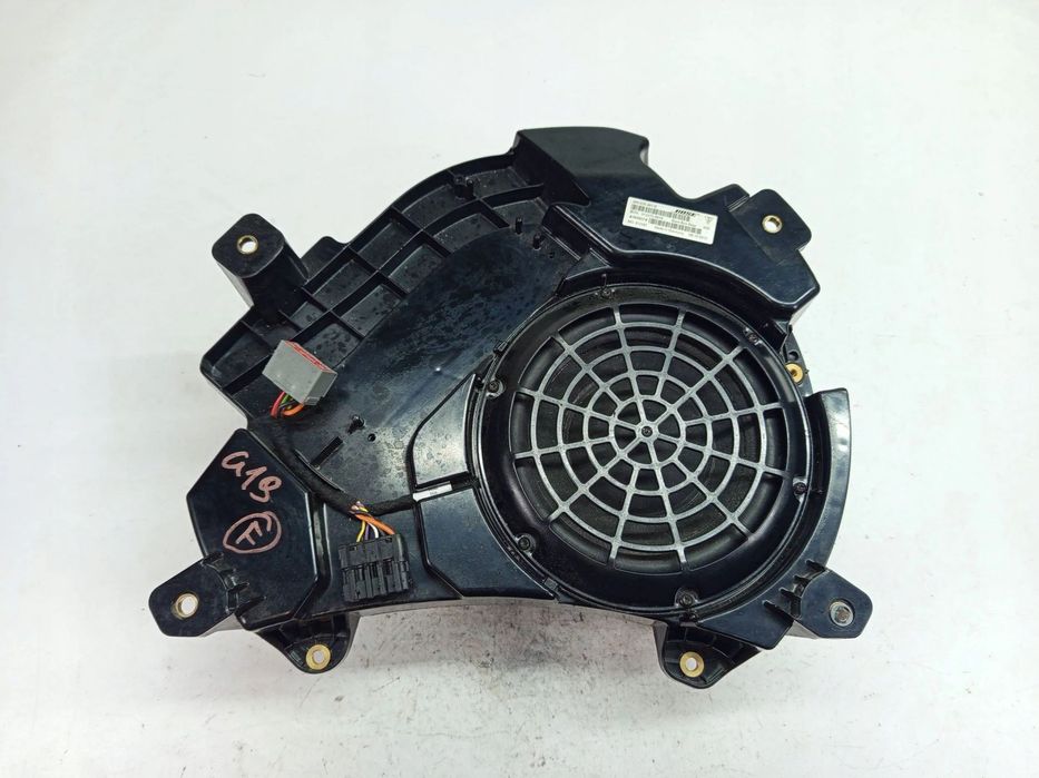 PORSCHE CAYENNE 7P5 SUBWOOFER TUBA BOSE 7P5035481D