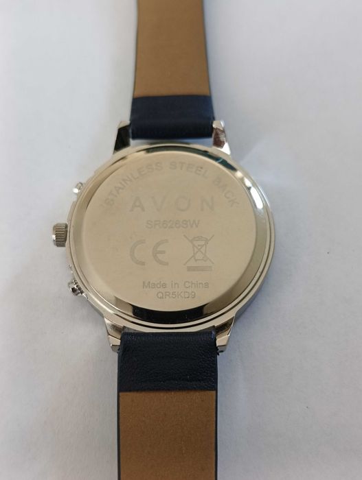 Zegarek Avon SR626SW