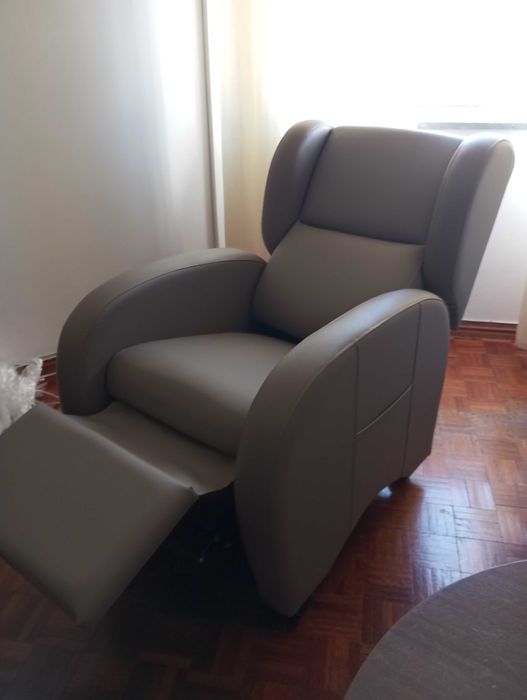 Excelente Cadeira Ortopédica e 1 Cadeira de Banho Faro