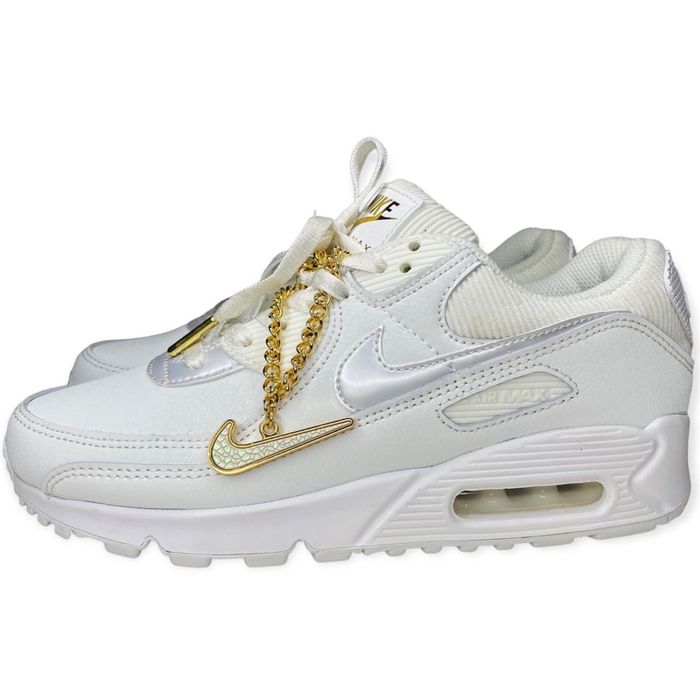Кроссовки Nike Air Max 90.