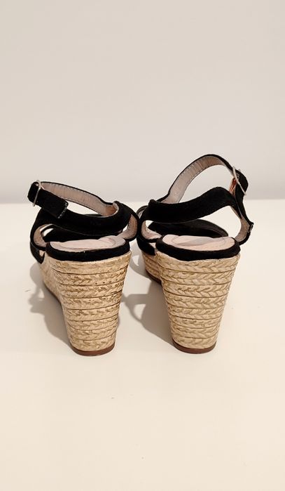 Czarne espadryle sandały koturny