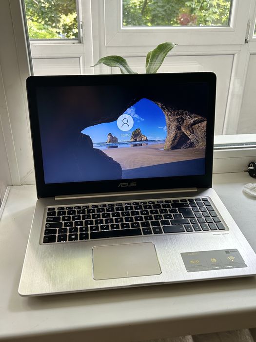 Schermo LCD 15.6 Pollici FHD Per Asus Vivobook N580GD-DM041T - DisplaySeek LED 30pin 20mm
