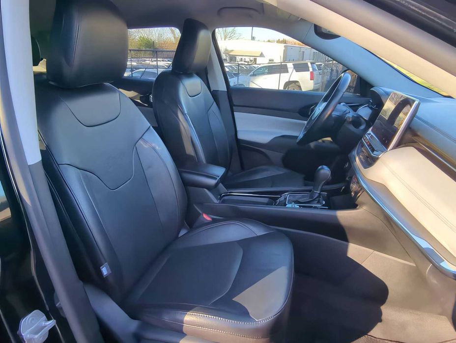 Jeep Compass      2022