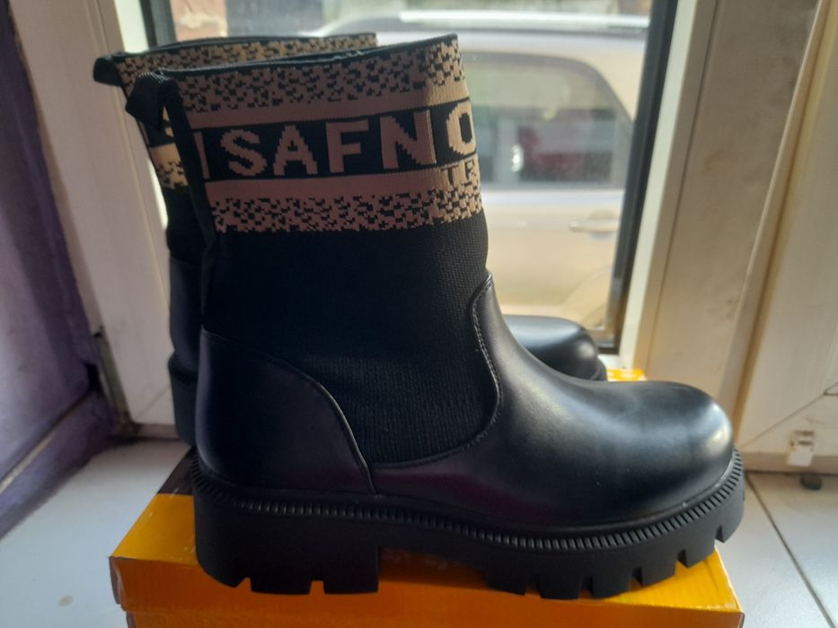 Nowe buty botki roz 41