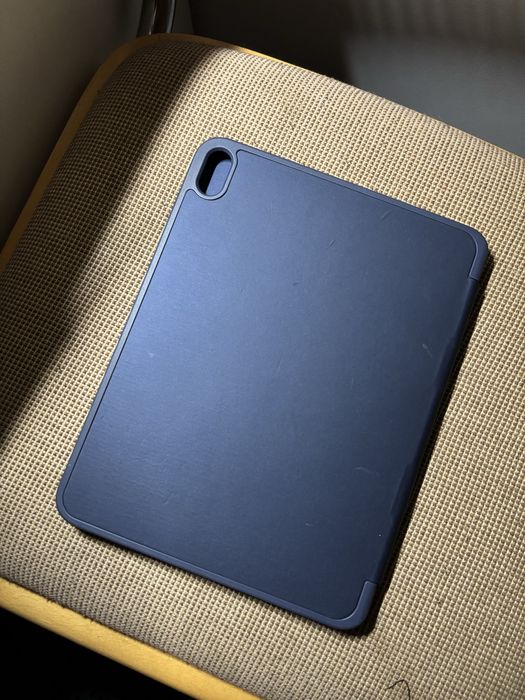 Pokrowiec / etui na IPad 10.9 2022 - stan dobry!