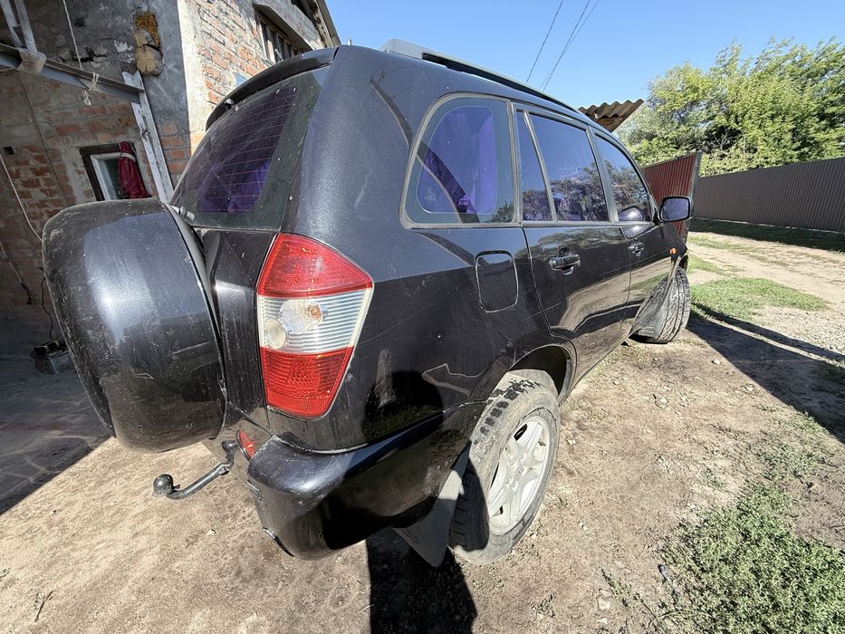 Продам  Chery Tiggo2.0 газ