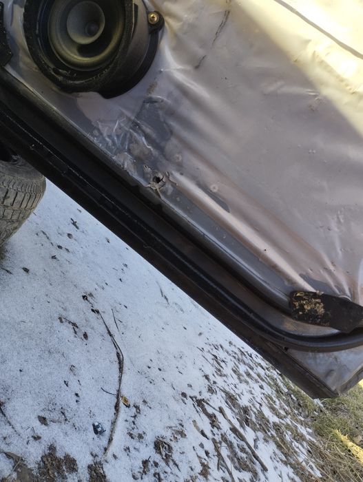 Двери mercedes Benz w210 разборка