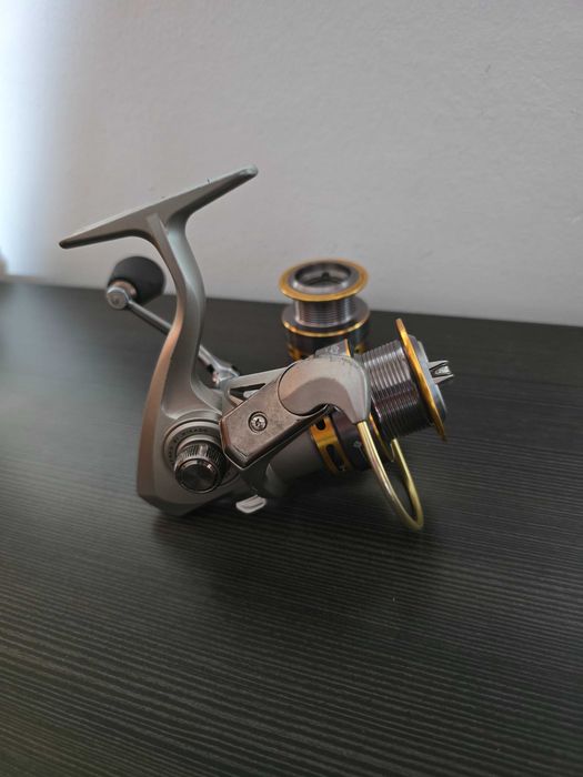 Kołowrotek spinningowy Mikado Sicario 2007 fd