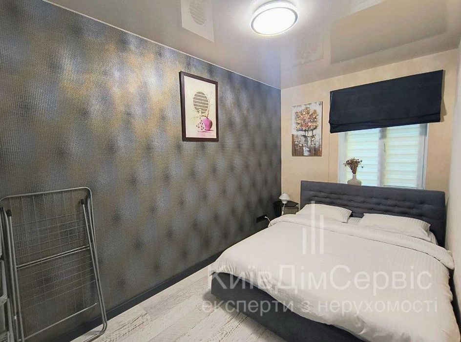 Продаж 2к квартири Госпітальна 2 Центр Печерський