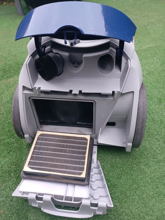 Odkurzacz niebieski Zelmer Odyssey ZWC 305.01 bez kabla!