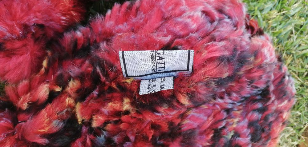 Cachecol e gorro em pelo