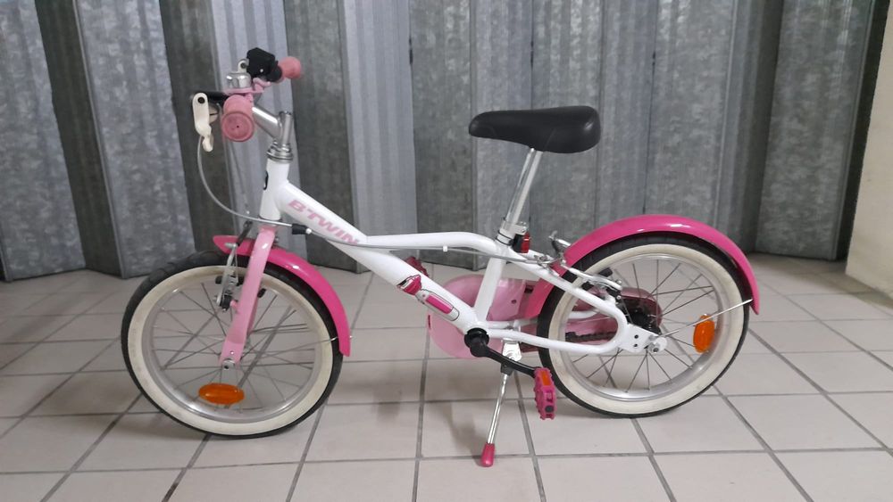 Bicicleta de criança com rodinhas