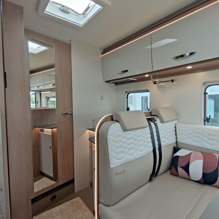 Auto caravana Burstner Lyseo Harmony