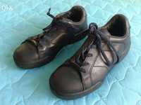 T nis Sport Zone Beb e Crian a OLX Portugal