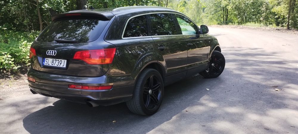 Audi Q7 3.0 TDI automat S-Line