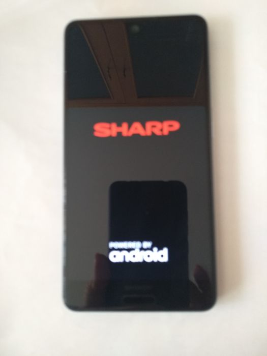 Продаю телефон SHARP AGUOS S2