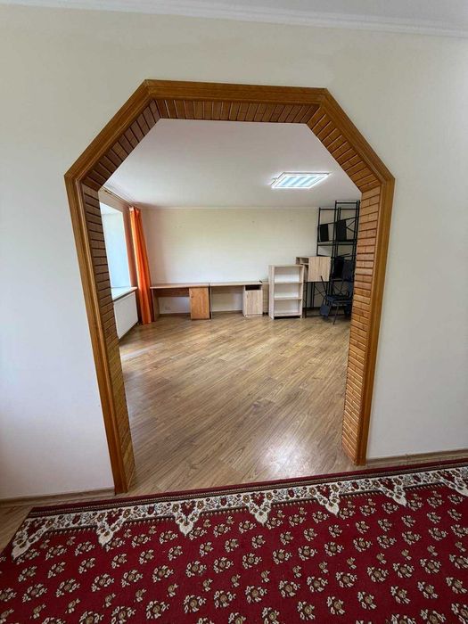 Продам 4к квартиру у м. Шаргород 8205
