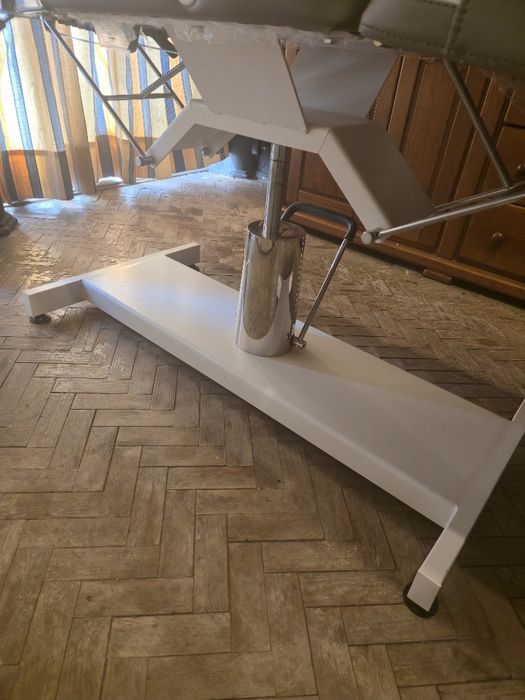 Marquesa Hidráulica Profissional Regulável – Venda Urgente Lisboa