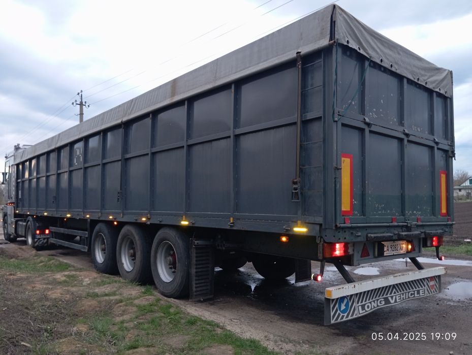 Продам напівпричіп-зерновоз Schmitz S-01