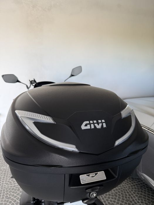 PCX 2023 - como nova