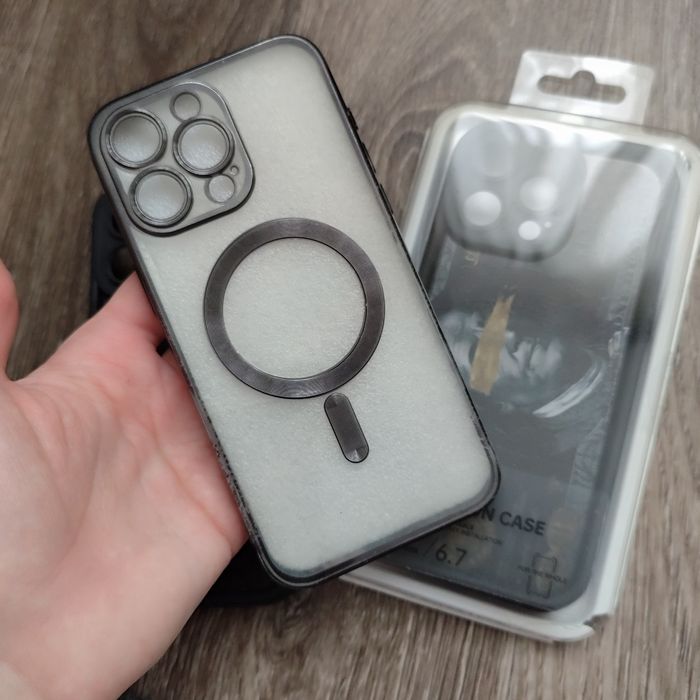 Чохли для Iphone 15 pro max