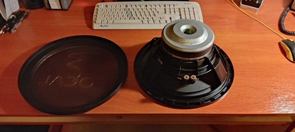 Сабвуфер Focal 33H - 13 дюймов