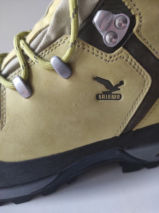 Salewa ботинки vibram . Нові абсолютно .