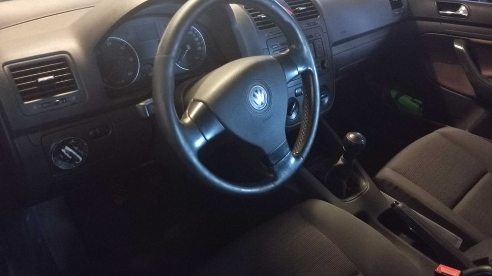 Volkswagen Golf para reparar