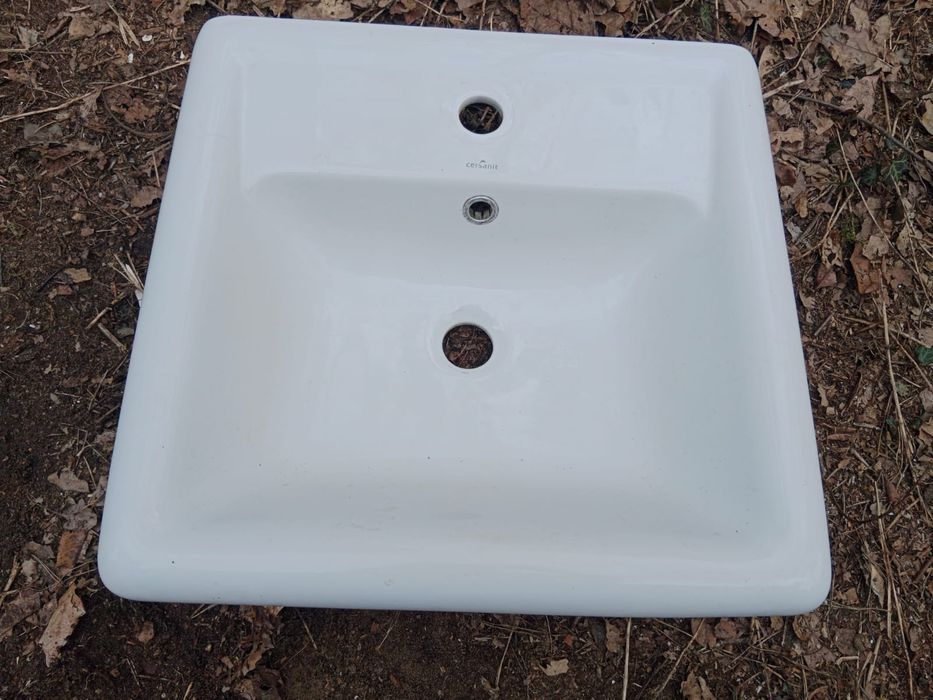 Umywalka łazienkowa duża