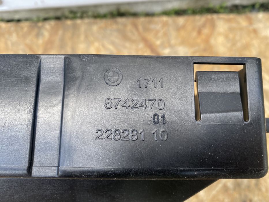 Корпус дополнительного радиатора bmw G30 G31 G32 G12 рамка радиатора