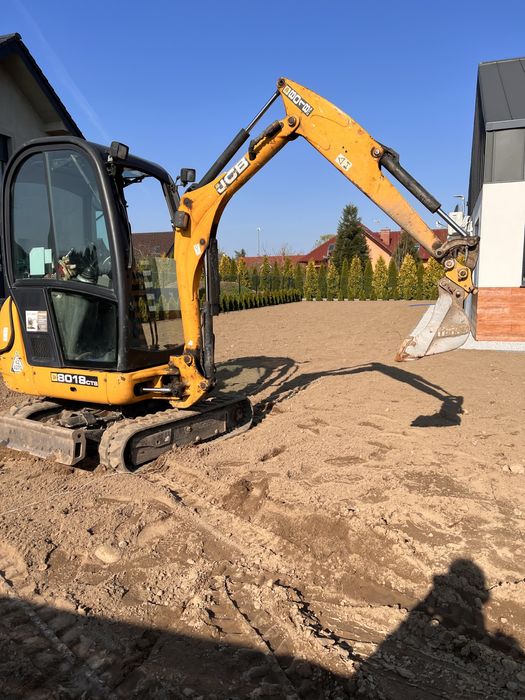 usługi minikoparka JCB 8018 cts