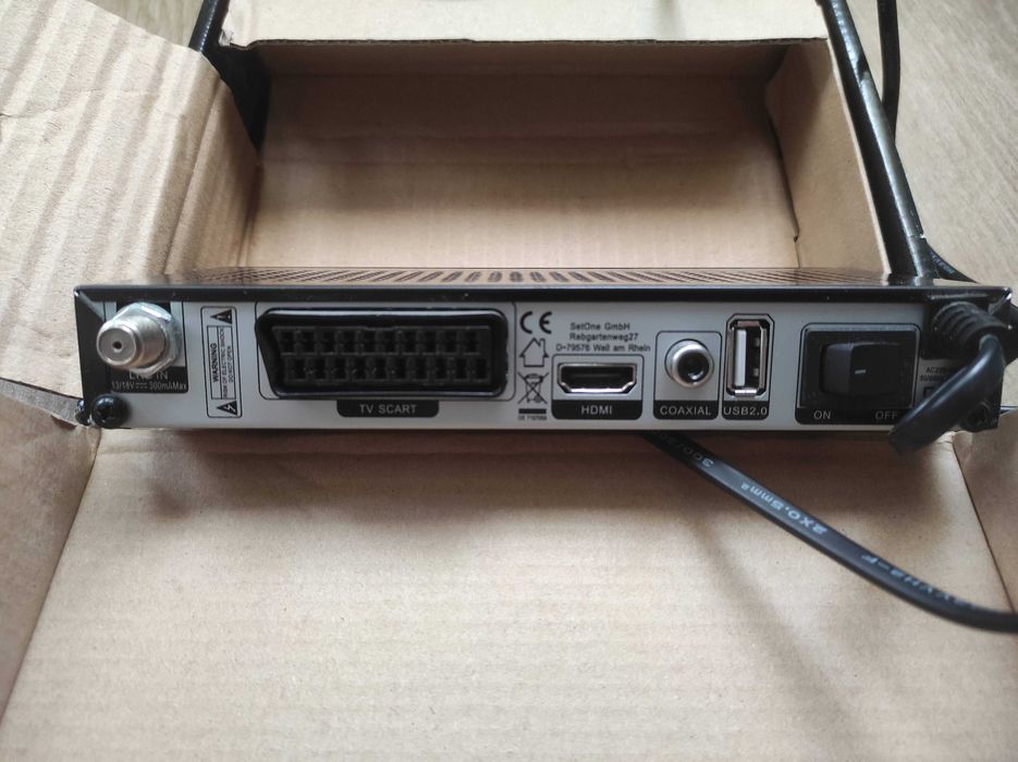 Цифровий Супутниковий тюнер "Easy One"