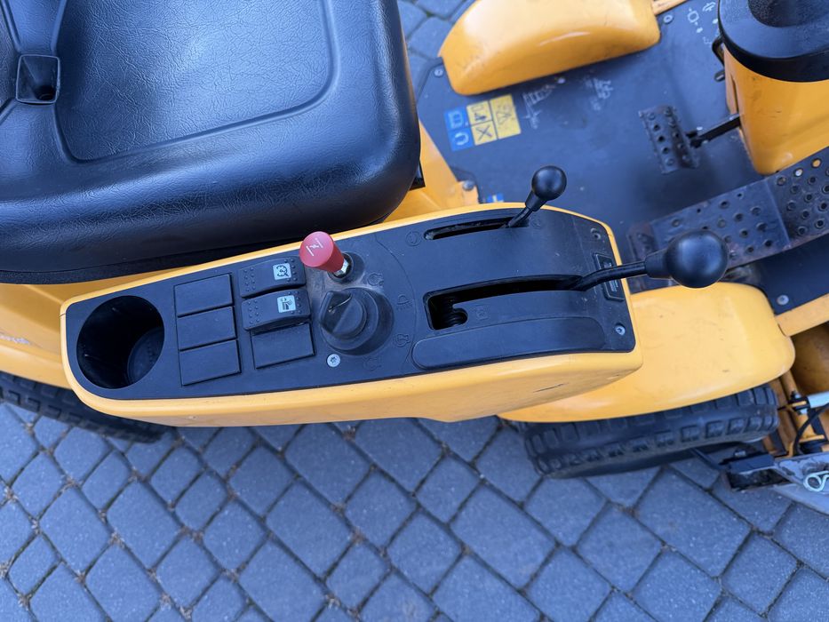 Traktorek kosiarka Stiga Park Royal V-Tvin Honda