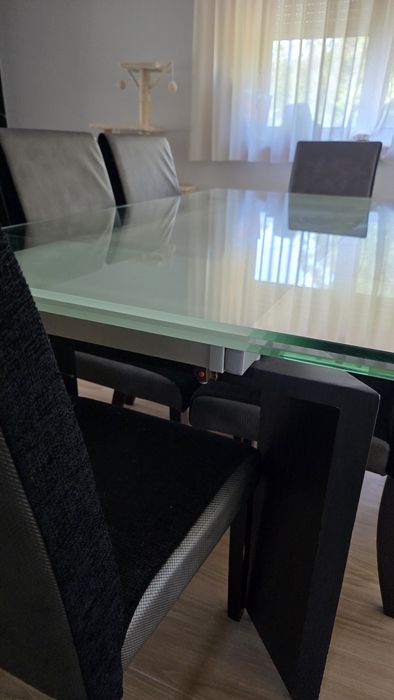 Mesa em Vidro Extensível