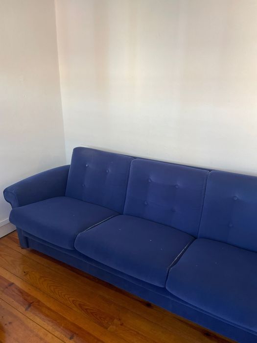 Sofá-Cama de Veludo Azul