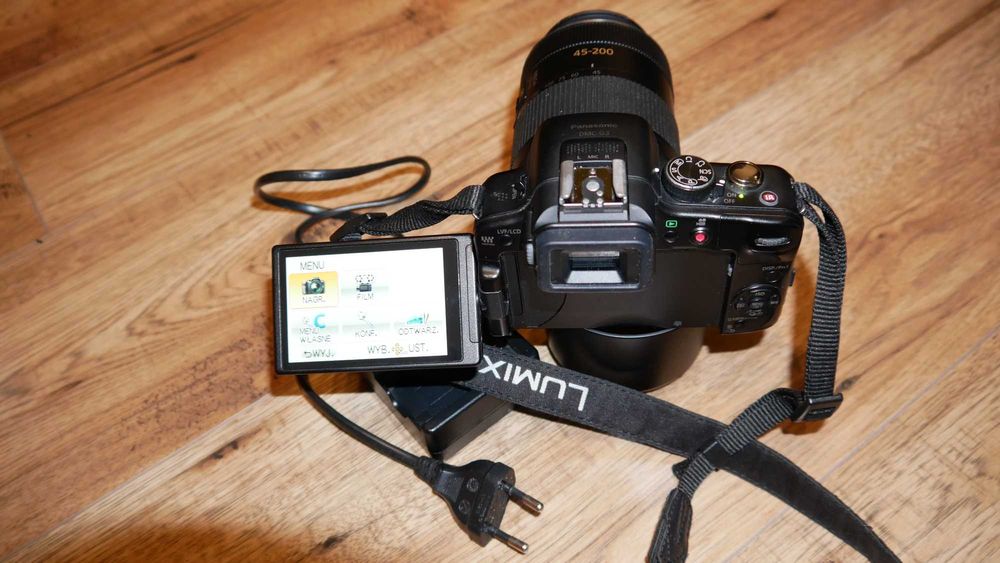 Aparat Panasonic Lumix G3 + obiektyw Lumix G Vario 45-200
