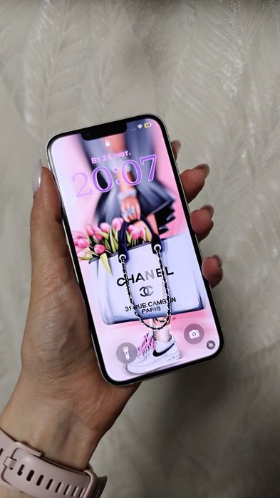 Iphone 13  128 ГБ в чудовому стані
