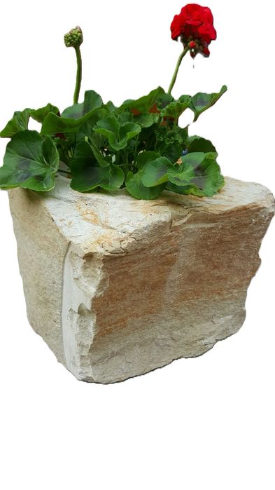 Donica z kamienia naturalnego, Piaskowiec