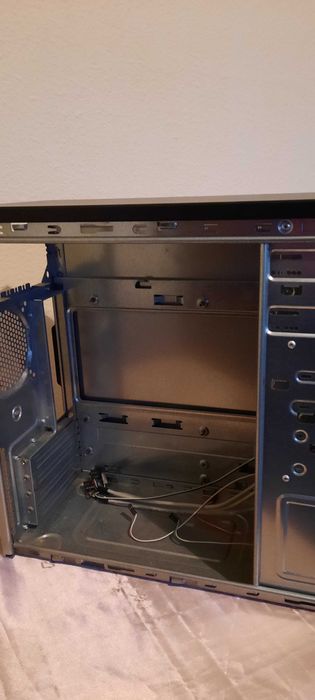 caixa para computador de torre