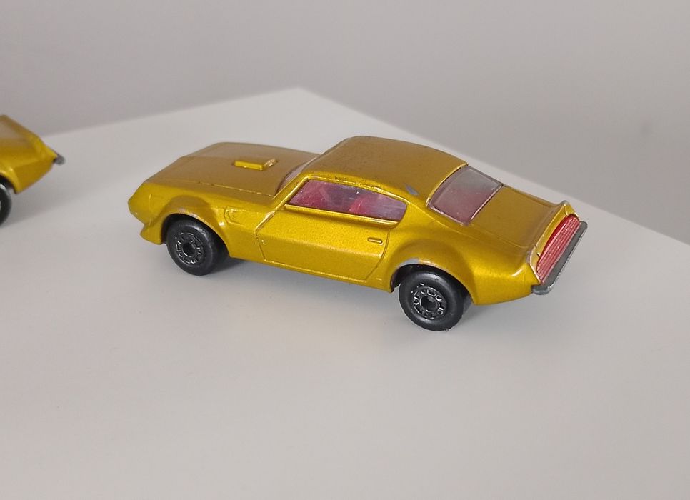Matchbox Pontiac stary resorak