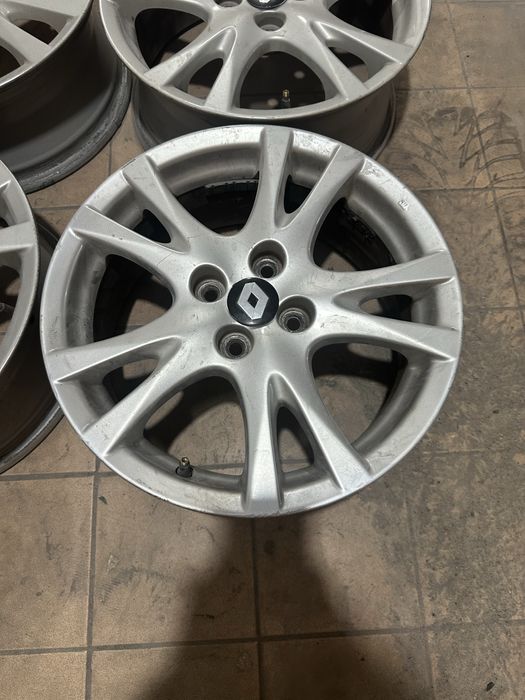 диски 4/100 r16 reno