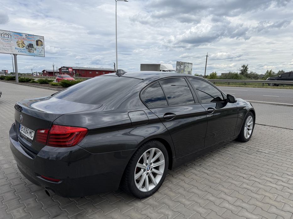 BMW 535i F10 • 2014 рік • 3.0 бензин (306 к.с.)