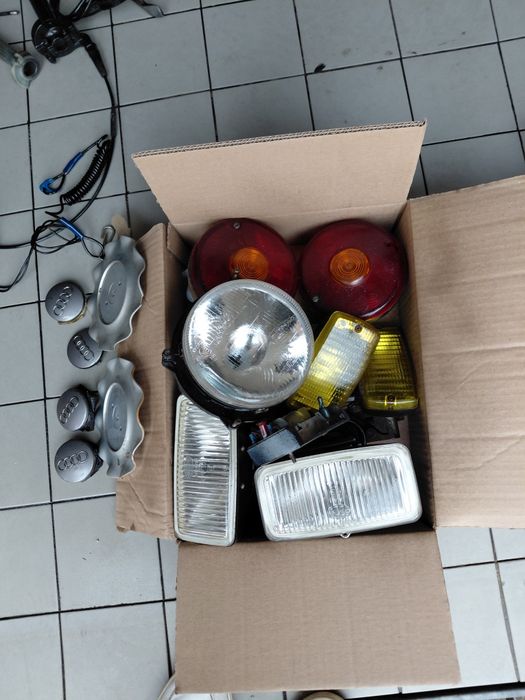 Faróis +farolins +xénon +ponhos moto