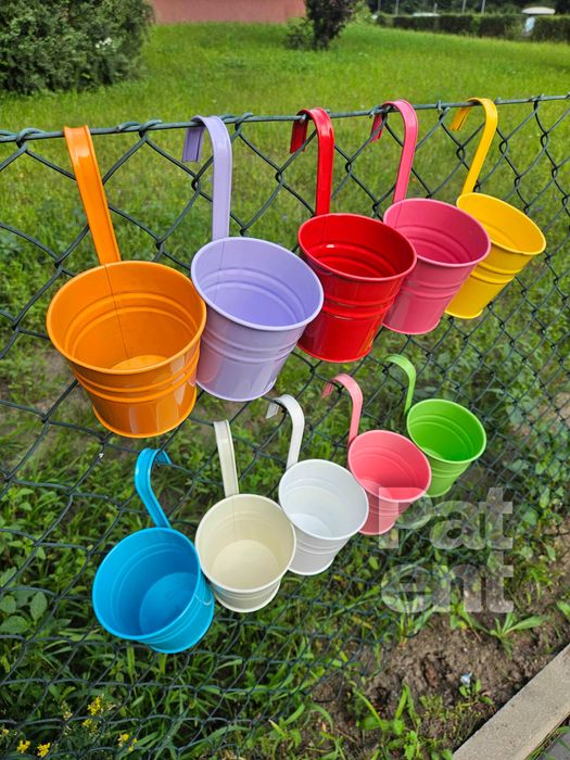 Doniczki kolorowe 10 sztuk na rośliny wiaty do ogrodu na balkon taras