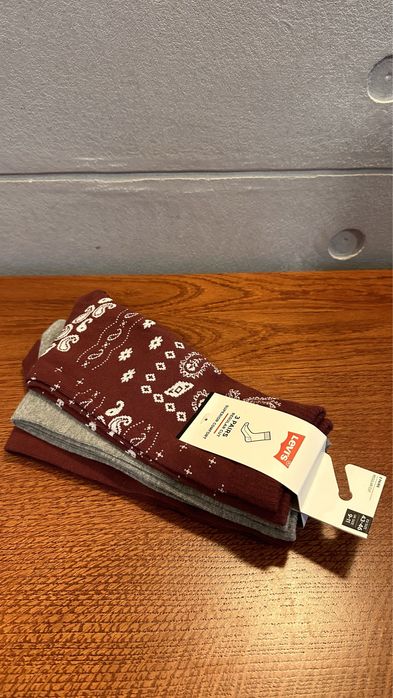 -60% Skarpety Levi’s 3 pary - 43-46 nowe skarpetki Levis 3 pak prezent