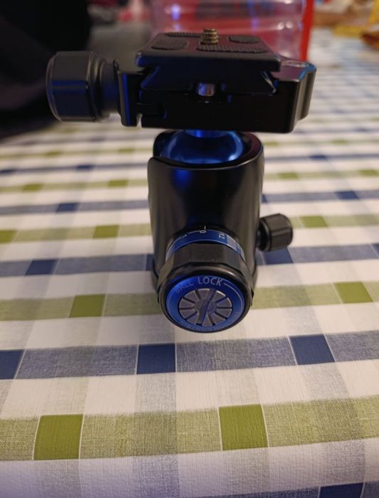 Cabeça para tripé de fotografia e vídeo - Benro Ball Head V1E