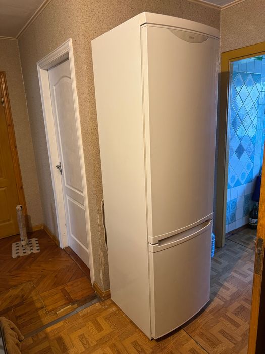 ящик для холодильника zanussi - купить холодильник - Цена на OLX.ua