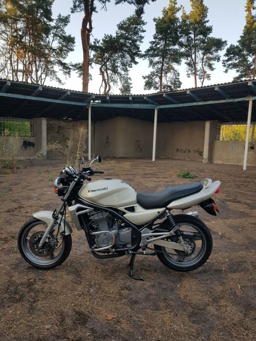 Kawasaki er5 2002